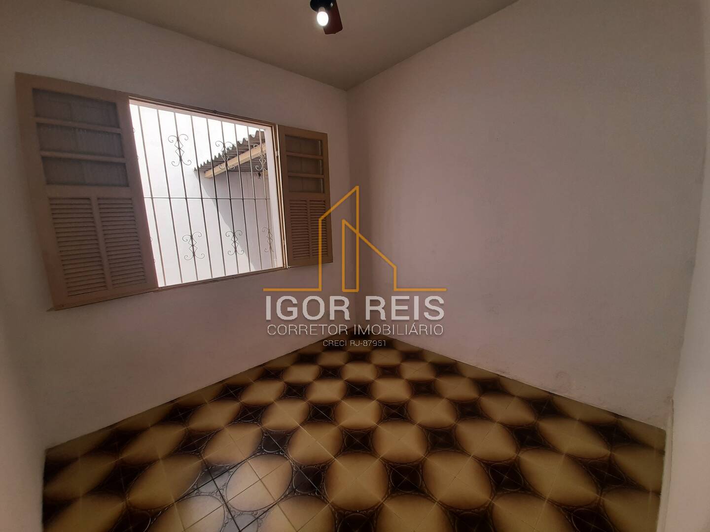 Casa à venda com 3 quartos, 175m² - Foto 11