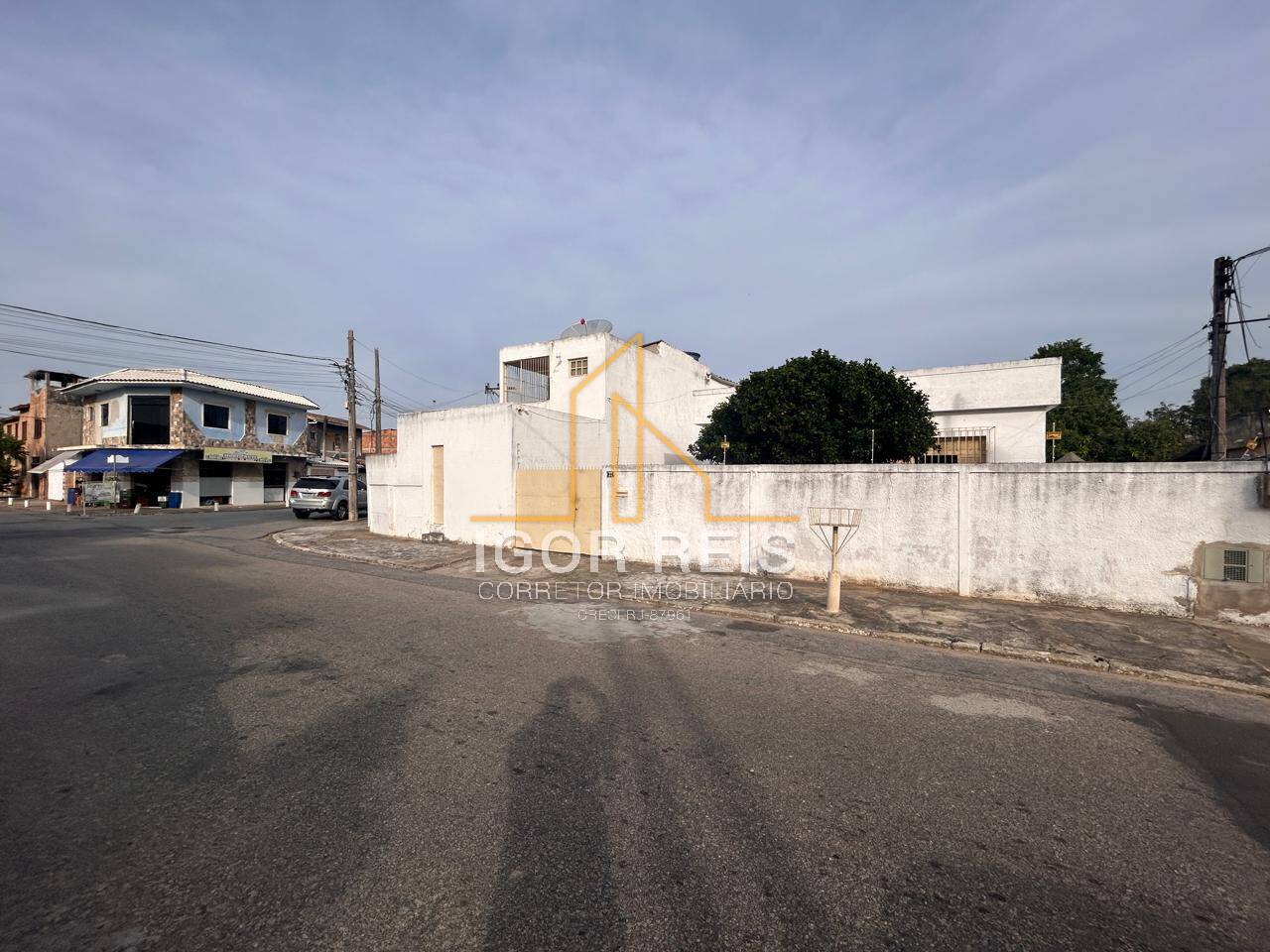 Casa à venda com 3 quartos, 175m² - Foto 2