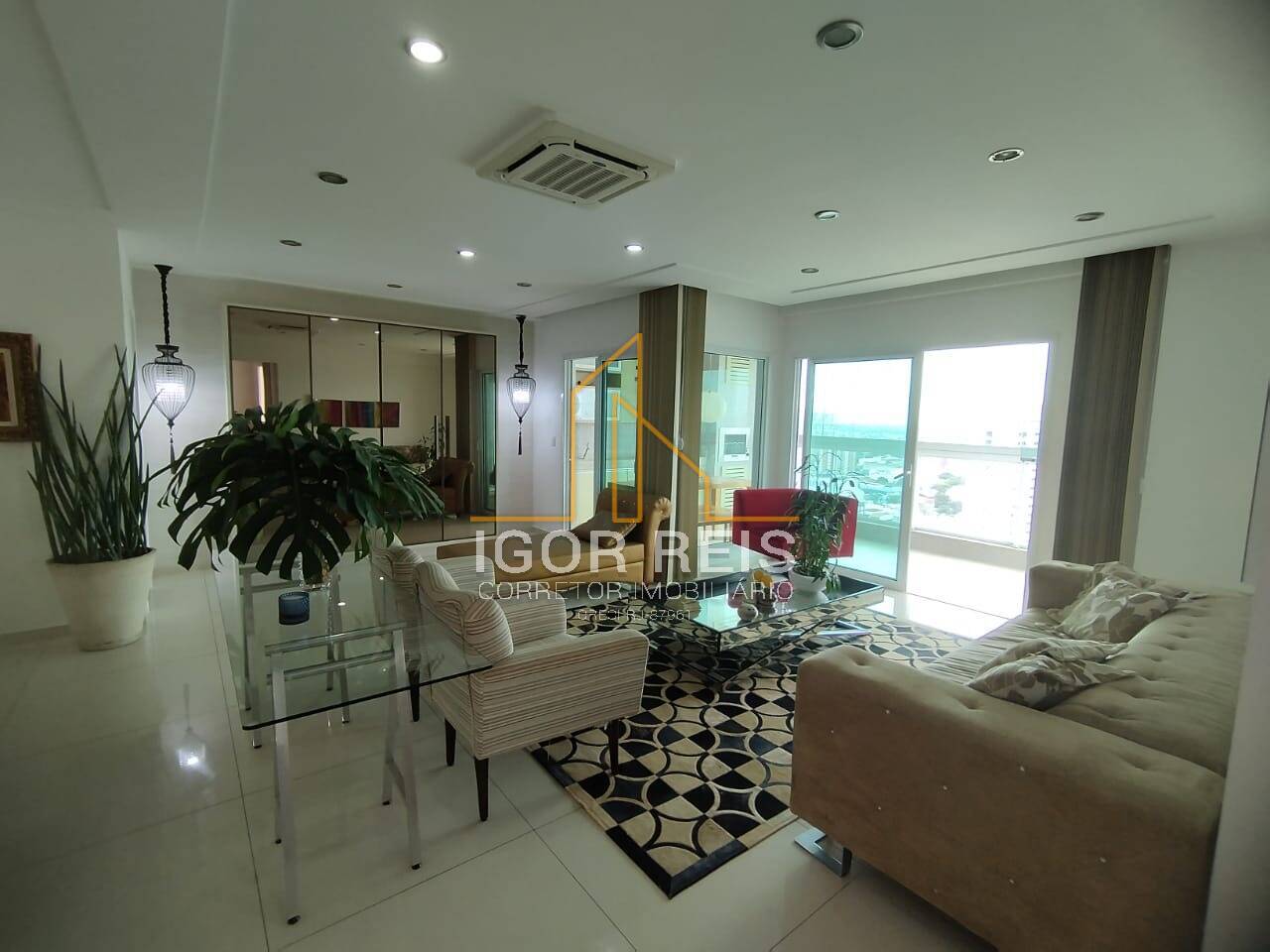 Apartamento à venda com 4 quartos, 160m² - Foto 2
