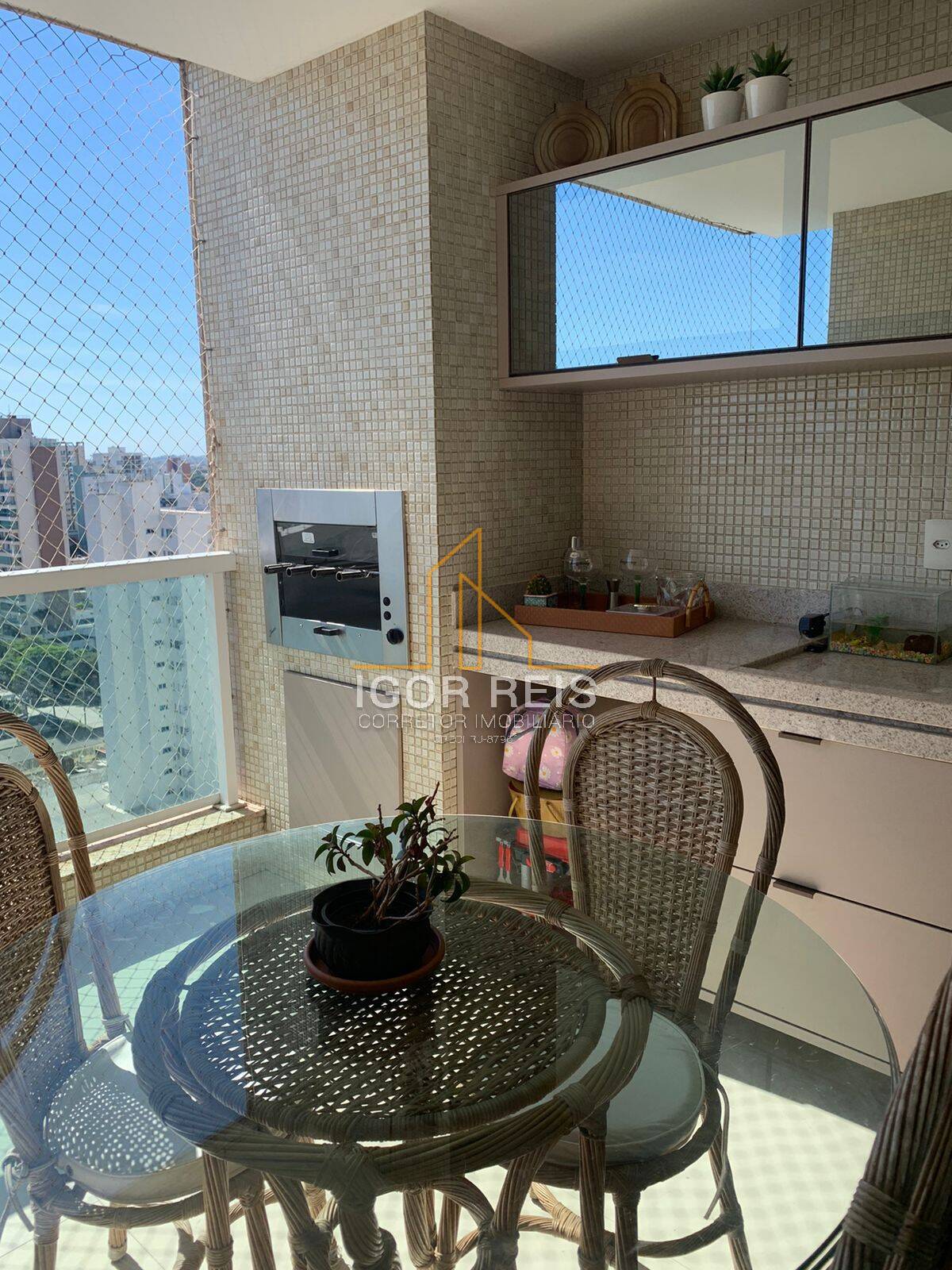 Apartamento, 3 quartos, 130 m² - Foto 1