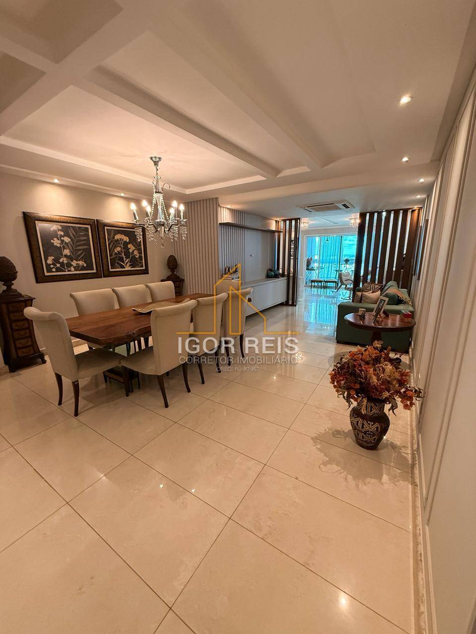 Apartamento, 4 quartos, 200 m² - Foto 1