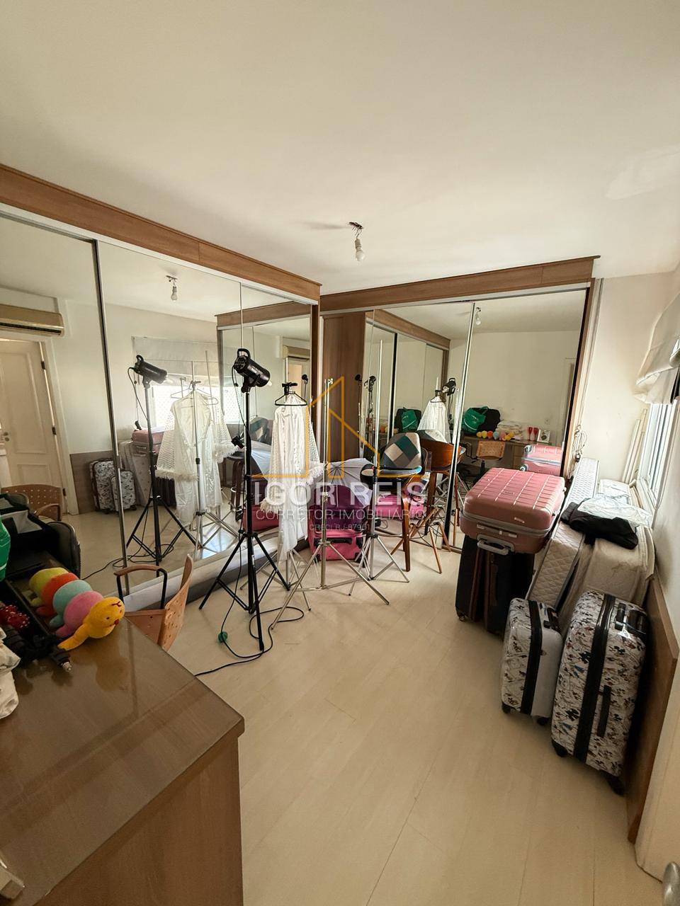 Apartamento, 4 quartos, 200 m² - Foto 28