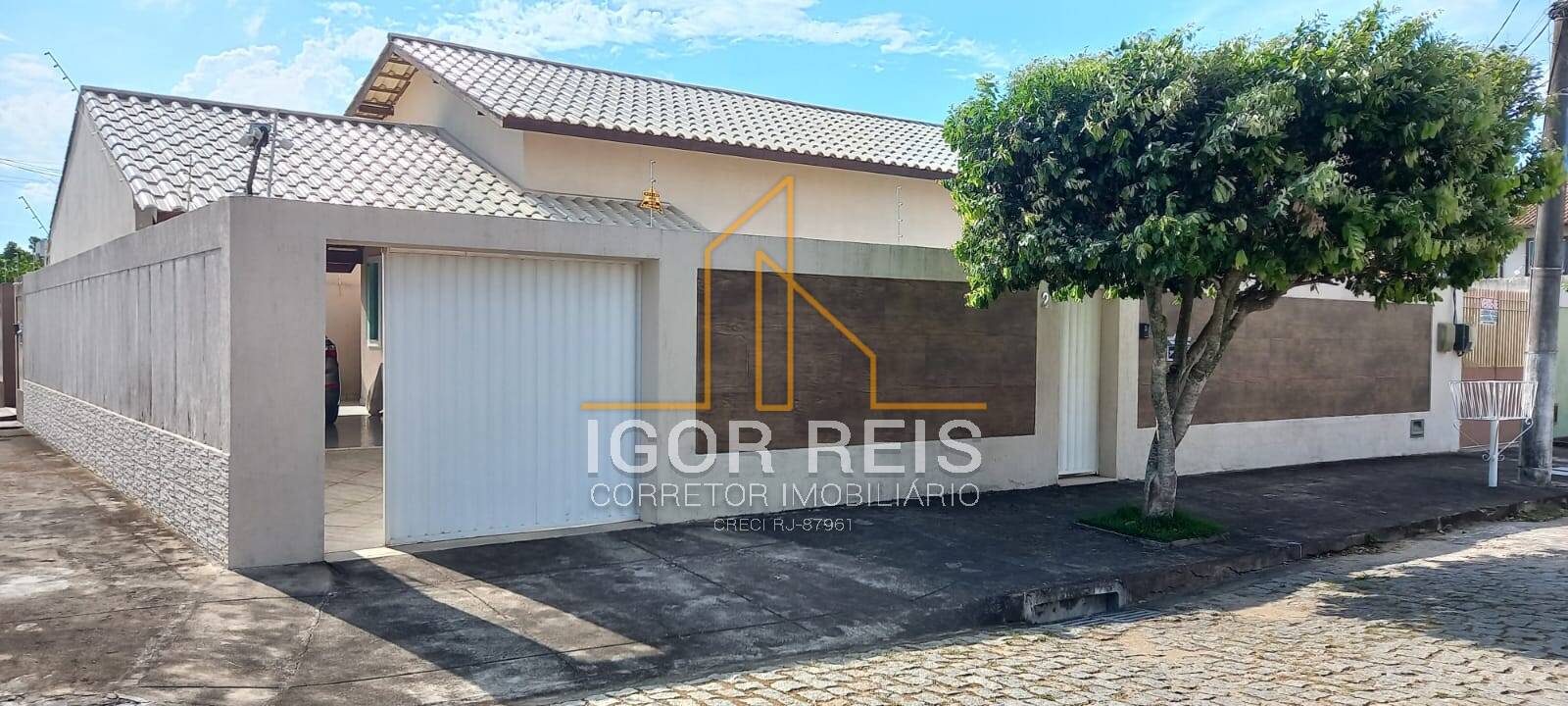 Casa Linear 120m² Alphaville II | 2 Vagas Cobertas | R$ 489k