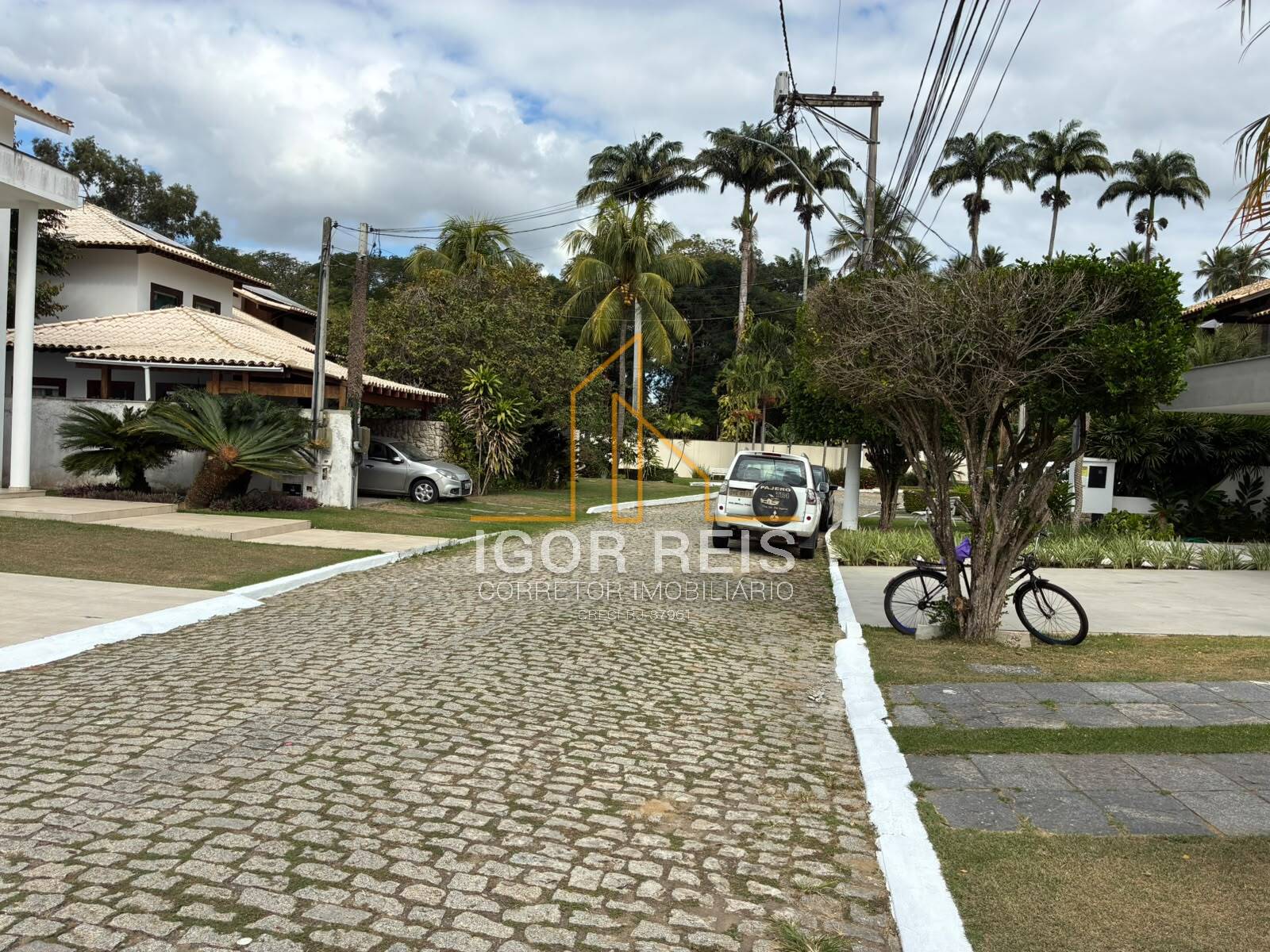 Casa 4 Suítes no Condomínio Raul Linhares, Campos